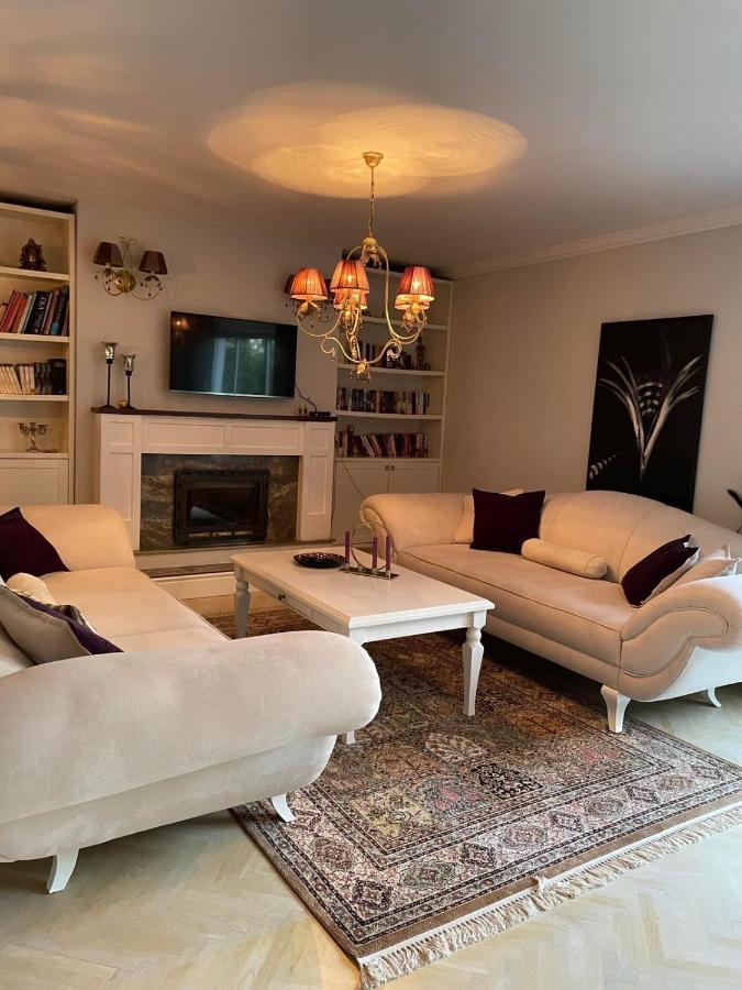 קומאנובו Lux Garden Home D מראה חיצוני תמונה